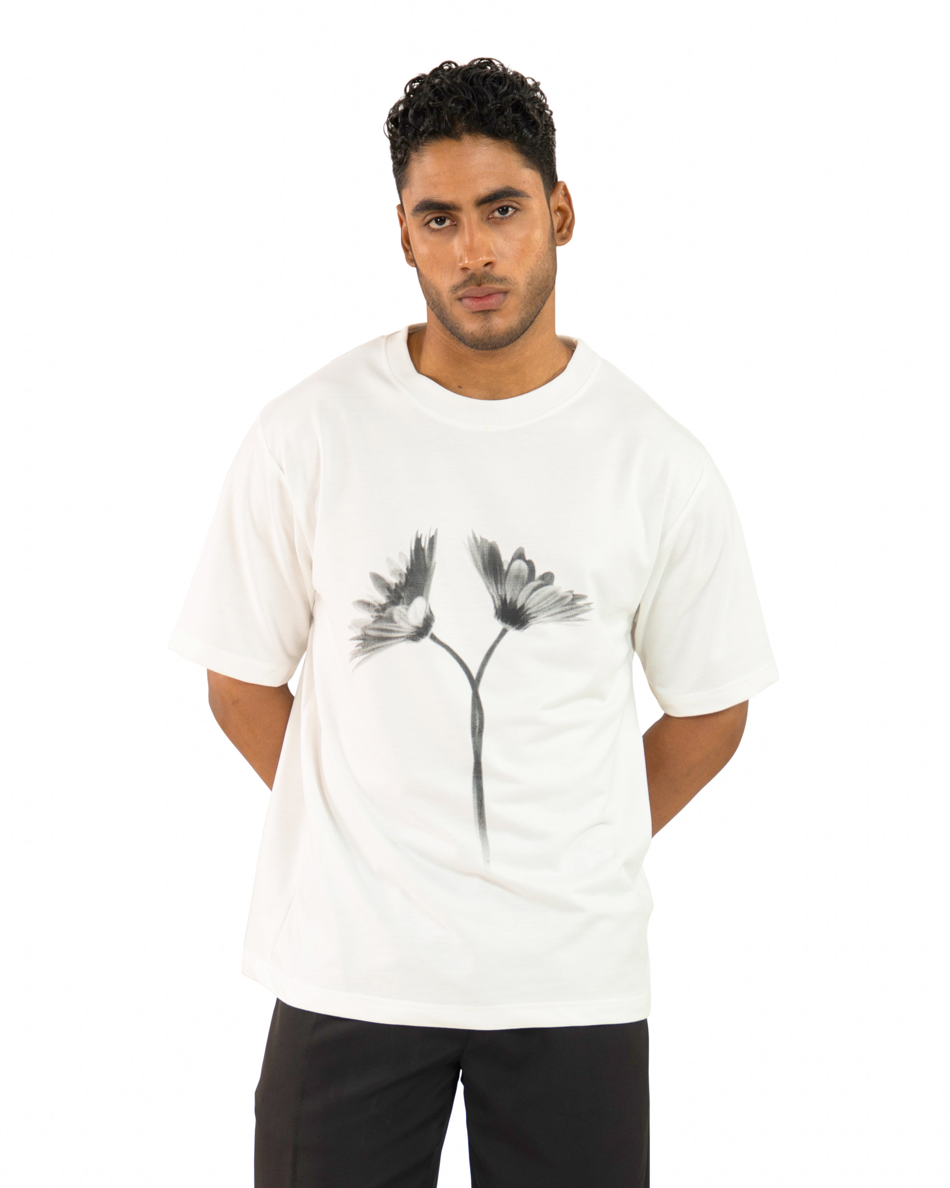 "Men Daisy Flower Printed Oversized White T Shirt front look"